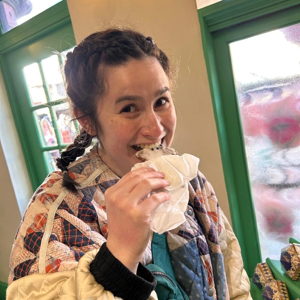 Meet your Posher, Janis